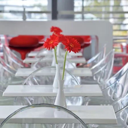 Smart Hotel, Vassilicos House Of Hospitality
