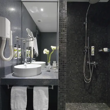 Smart Hotel, Vassilicos House Of Hospitality 酒店 3*