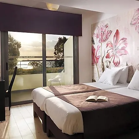 Smart Hotel, Vassilicos House Of Hospitality 3* 帕特雷