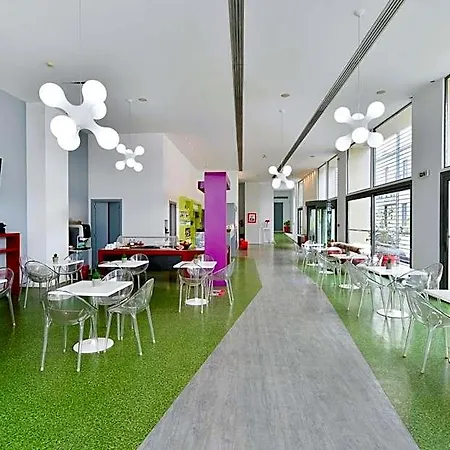 酒店 Smart Hotel, Vassilicos House Of Hospitality 帕特雷