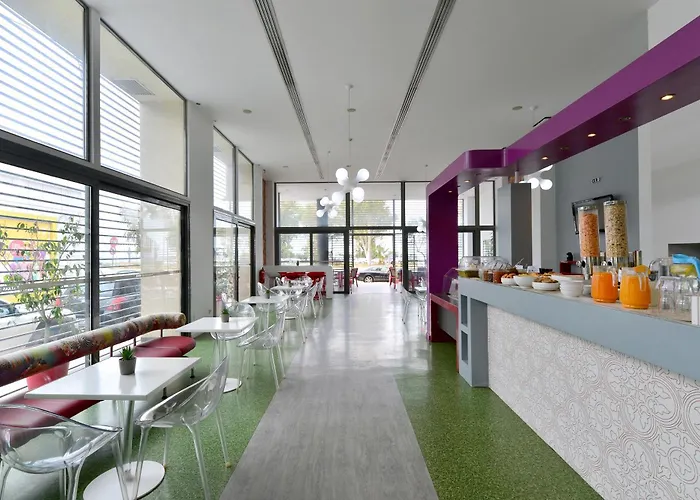 Hotel Airotel Smart